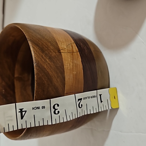 Mid Century Modern Hand turned set of wooden bowls. - Picture 8 of 12